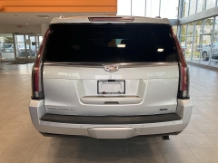 Used 2020 Cadillac Escalade ESV 4d SUV 4WD Luxury at Maxx Loans near St. Adrian, MI