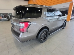 Used 2019  Ford Expedition 4d SUV 4WD Limited at Maxx Loans near St&period; Adrian&comma; MI