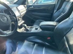 Used 2020 Jeep Grand Cherokee 4d SUV 4WD Trailhawk V8 at Suburban Ford of Sterling Heights near Sterling Heights, MI