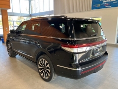 Used 2023  Lincoln Navigator Reserve 4x4 at Maxx Loans near St. Adrian, MI