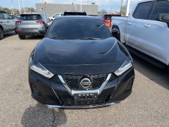 Used 2020 Nissan Maxima 4d Sedan SL at Maxx Loans near ,