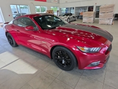 Used 2017  Ford Mustang GT Fastback at Maxx Loans near St&period; Adrian&comma; MI