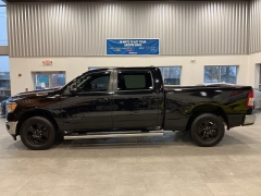 Used 2022  Ram 1500 Big Horn 4x4 Crew Cab 6'4" Box at Maxx Loans near St&period; Adrian&comma; MI