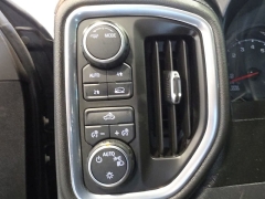 Used 2021  Chevrolet Silverado 1500 4WD Crew Cab 147" LT w&sol;1LT at Maxx Loans near St&period; Adrian&comma; MI