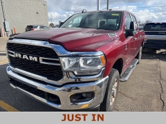 Used 2024  Ram 2500 Big Horn 4x4 Crew Cab 6'4" Box at Maxx Loans near St&period; Adrian&comma; MI