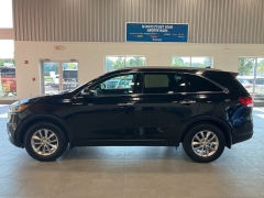 Used 2016 Kia Sorento FWD 4dr 2.4L LX at Suburban Ford of Sterling Heights near Sterling Heights, MI