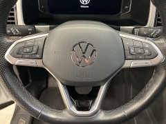 Used 2023  Volkswagen Atlas Cross Sport 3&period;6L V6 SEL Premium R-Line 4MOTION at Maxx Loans near St&period; Adrian&comma; MI