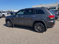 Used 2017 Jeep Grand Cherokee Limited 4x4 at Suburban Ford of Sterling Heights near Sterling Heights, MI