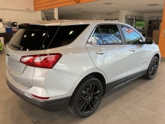 Used 2021 Chevrolet Equinox FWD 4dr LT w/1LT at Suburban Ford of Sterling Heights near Sterling Heights, MI