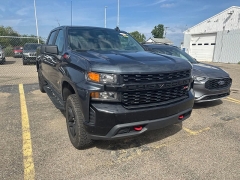 Used 2020  Chevrolet Silverado 1500 4WD Crew Cab 147" Custom Trail Boss at Maxx Loans near St&period; Adrian&comma; MI