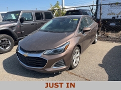 Used 2019 Chevrolet Cruze 4d Sedan Premier at Maxx Loans near St. Adrian, MI