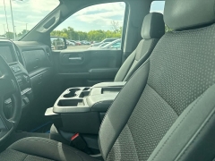 Used 2020  Chevrolet Silverado 1500 4WD Crew Cab 147" Custom Trail Boss at Maxx Loans near St&period; Adrian&comma; MI