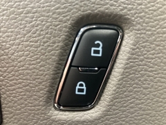 Used 2022  Ford Super Duty F-350 SRW 4WD Reg Cab 8' Box at Maxx Loans near St&period; Adrian&comma; MI