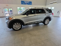 Used 2024  Ford Explorer King Ranch 4WD at Maxx Loans near St&period; Adrian&comma; MI
