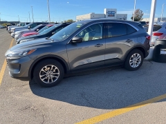 Used 2022 Ford Escape SE AWD at Suburban Ford of Sterling Heights near Sterling Heights, MI