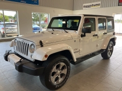 Used 2016 Jeep Wrangler Unlimited 4WD 4dr Sahara at Maxx Loans near St. Adrian, MI