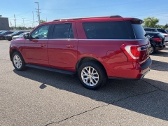Used 2020 Ford Expedition Max 4d SUV 4WD XLT at Suburban Ford of Sterling Heights near Sterling Heights, MI
