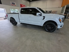 Used 2025  Ford F-150 LARIAT 4WD SuperCrew Box at Maxx Loans near St&period; Adrian&comma; MI