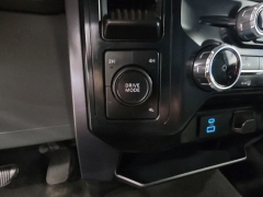 Used 2024  Ford F-150 XLT 4WD SuperCrew 5&period;5' Box at Maxx Loans near St&period; Adrian&comma; MI