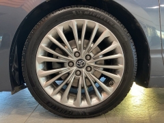 Used 2019  Toyota Avalon (Natl) at Maxx Loans near St. Adrian, MI