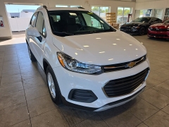 Used 2021  Chevrolet Trax FWD 4dr LT at Maxx Loans near St&period; Adrian&comma; MI