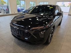  2024 Chevrolet Trax FWD 4dr 1RS at Maxx Loans near St&period; Adrian&comma; MI