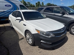 Used 2016  Kia Optima 4d Sedan LX at Maxx Loans near St&period; Adrian&comma; MI