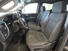 Used 2021  Chevrolet Silverado 1500 4WD Crew Cab 147" LT at Maxx Loans near St&period; Adrian&comma; MI