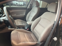 Used 2018 Hyundai Elantra SE 2.0L Auto (Alabama) at Suburban Ford of Sterling Heights near Sterling Heights, MI