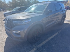 Used 2020  Ford Explorer 4d SUV 4WD ST 3&period;0L EcoBoost at Maxx Loans near St&period; Adrian&comma; MI