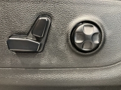 Used 2019 Ram 1500 Big Horn/Lone Star 4x4 Crew Cab 6'4" Box at Maxx Loans near ,
