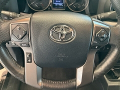 Used 2017 Toyota Tacoma 4WD Double Cab V6 Auto Limited at Maxx Loans near St. Adrian, MI