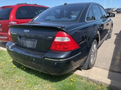 Used 2007 Ford Five Hundred 4d Sedan SEL at Maxx Loans near ,