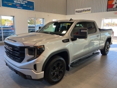 Used 2022  GMC Sierra 1500 4WD Crew Cab Elevation at Maxx Loans near St. Adrian, MI