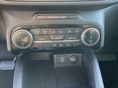 Used 2022 Ford Escape SEL AWD at Maxx Loans near ,