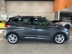 Used 2020  Chevrolet Bolt EV 4d Hatchback LT Fast Charge at Maxx Loans near St&period; Adrian&comma; MI