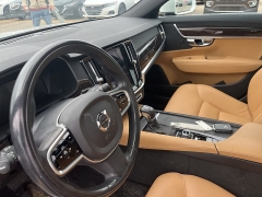 Used 2017 Volvo S90 4d Sedan AWD T6 Momentum at Maxx Loans near St. Adrian, MI