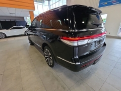 Used 2022  Lincoln Navigator Reserve 4x4 at Maxx Loans near St&period; Adrian&comma; MI