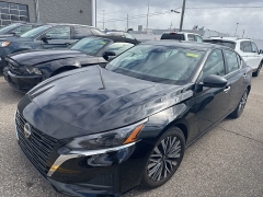 Used 2025  Nissan Altima SV FWD at Maxx Loans near St&period; Adrian&comma; MI