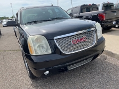 Used 2012  GMC Yukon 4d SUV 4WD Denali at Maxx Loans near St&period; Adrian&comma; MI