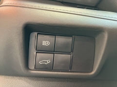 Used 2020 Toyota Highlander 4d SUV AWD XLE at Suburban Ford of Sterling Heights near Sterling Heights, MI