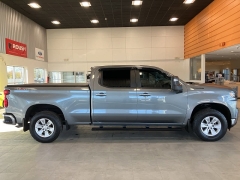 Used 2021  Chevrolet Silverado 1500 4WD Crew Cab LT at Maxx Loans near St. Adrian, MI