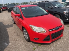 Used 2014 Ford Focus 4d Sedan SE at Maxx Loans near St. Adrian, MI