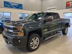 Used 2018  Chevrolet Silverado 2500HD 4WD Crew Cab 153" High Country at Maxx Loans near St&period; Adrian&comma; MI
