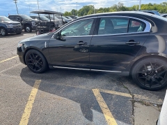 Used 2009  Lincoln MKS 4d Sedan FWD at Maxx Loans near St&period; Adrian&comma; MI