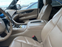 Used 2019 Cadillac Escalade 4d SUV 4WD Platinum at Suburban Ford of Sterling Heights near Sterling Heights, MI