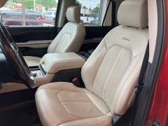 Used 2019 Ford Expedition Max 4d SUV 4WD Platinum at Maxx Loans near St. Adrian, MI
