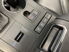 Used 2021 Toyota Highlander Hybrid XLE AWD at Maxx Loans near St. Adrian, MI