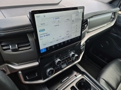 Used 2022  Ford Expedition XLT 4x2 at Maxx Loans near St&period; Adrian&comma; MI