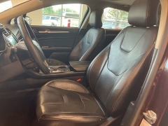 Used 2017 Ford Fusion Energi FWD at Maxx Loans near ,